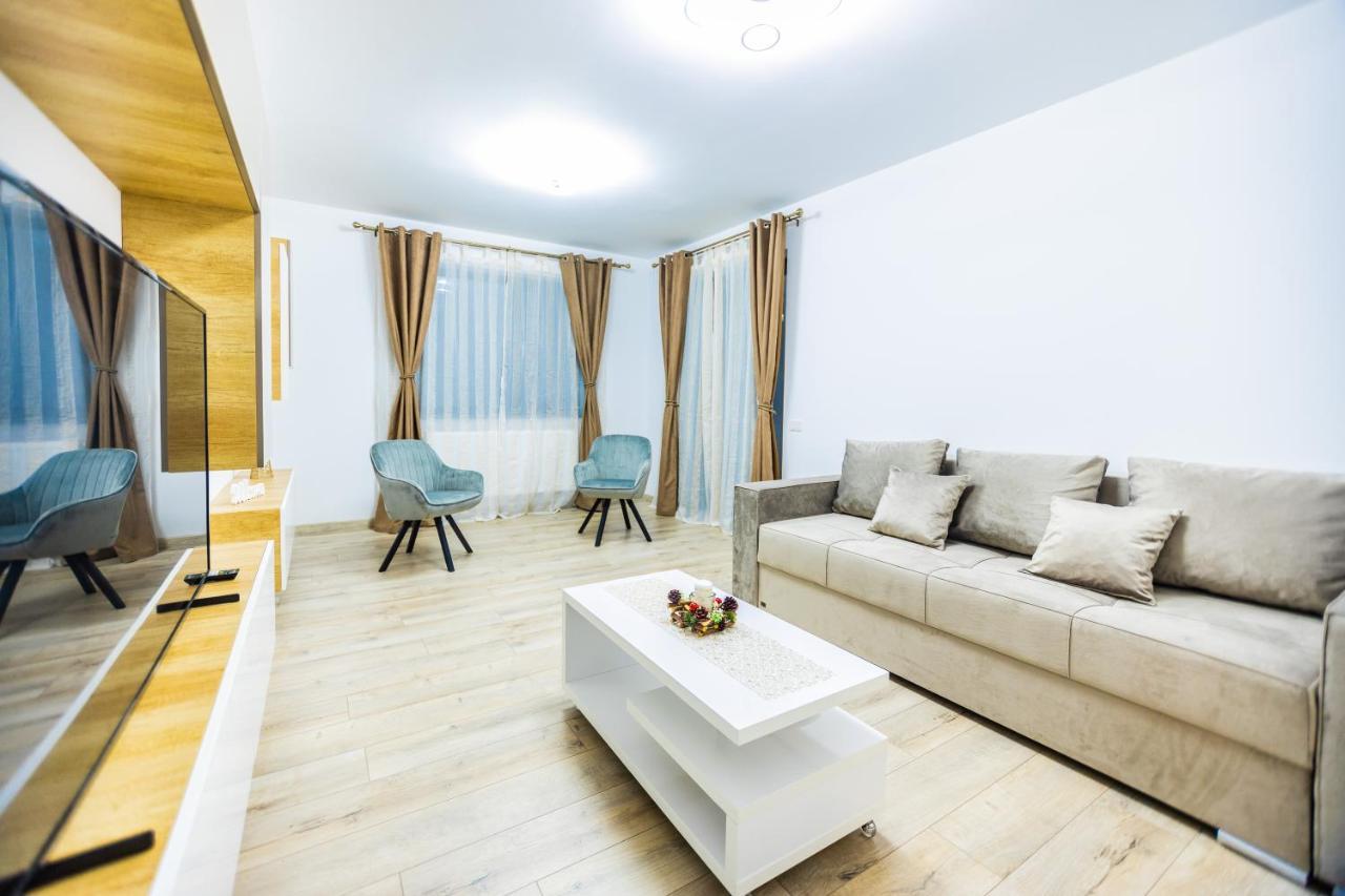 Brigitte Apartment Braşov Exterior foto